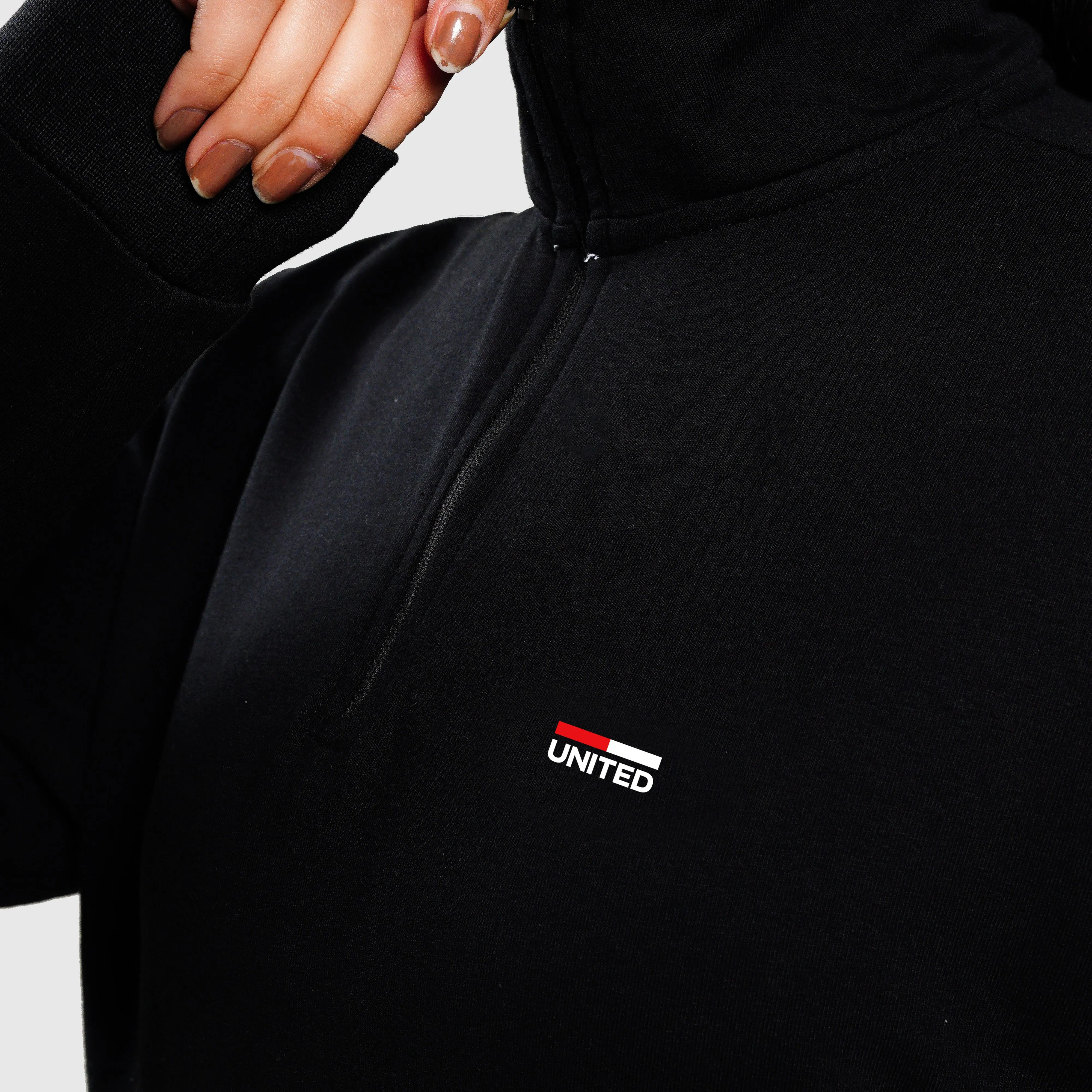 Alpha Pullover (Black)