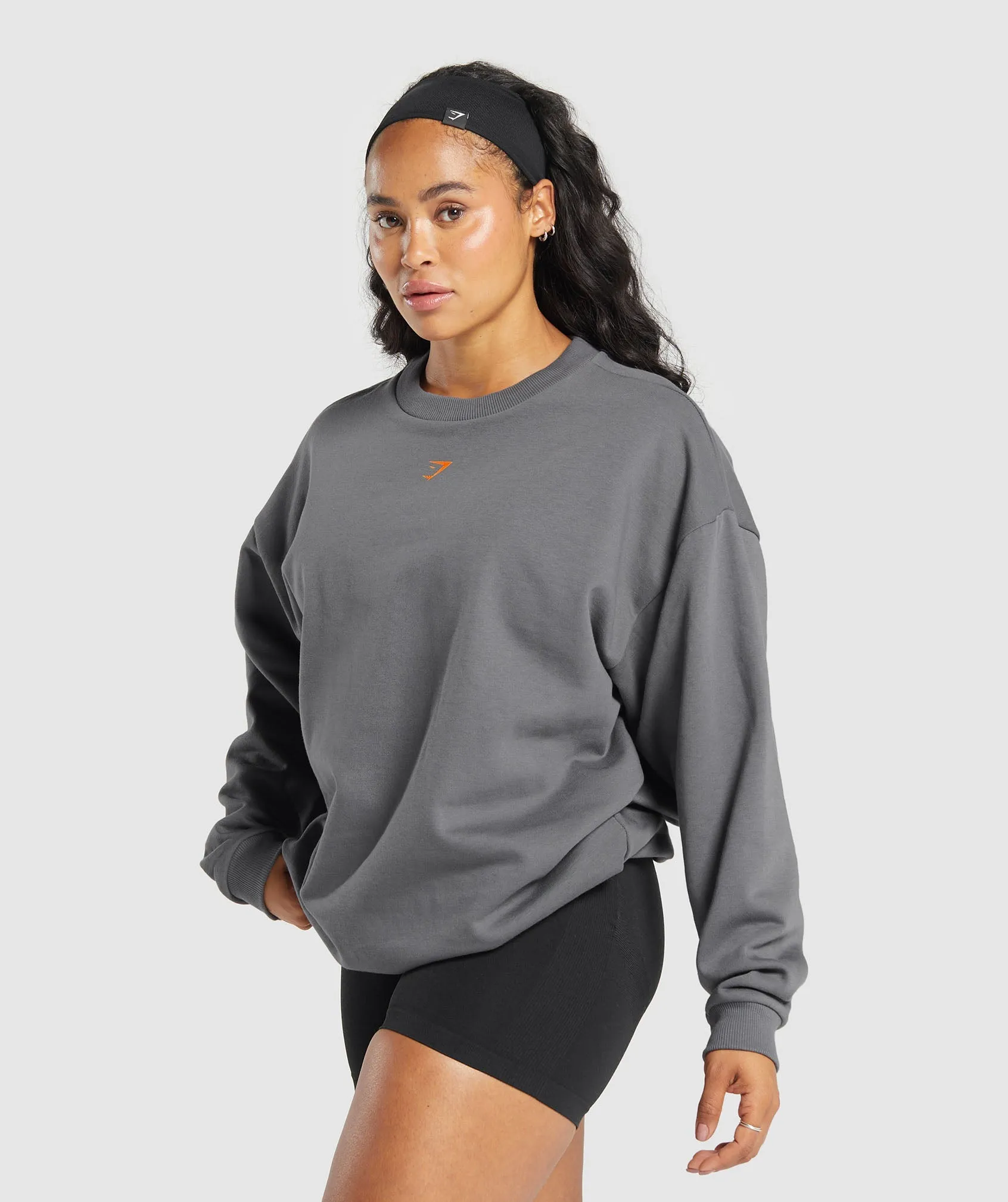 Gymshark Strong Girl Lifting Club Oversized Graphic Crew - Pitch Grey