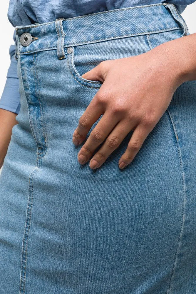 Maxi Denim Skirt With Front Slit Blue